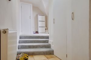Inner Hallway- click for photo gallery